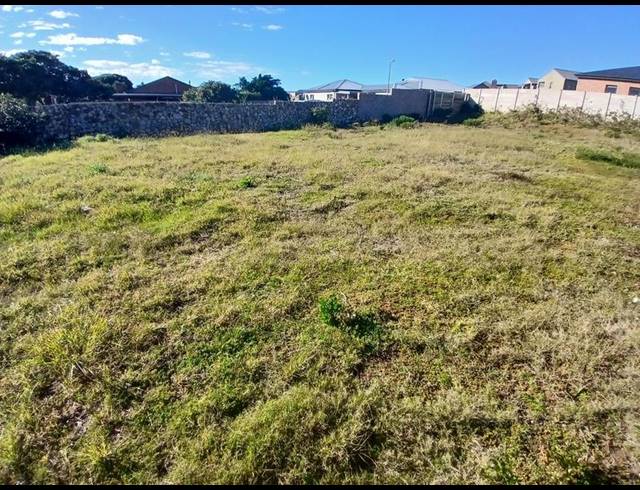 LAND FOR SALE IN STILBAAI-WES